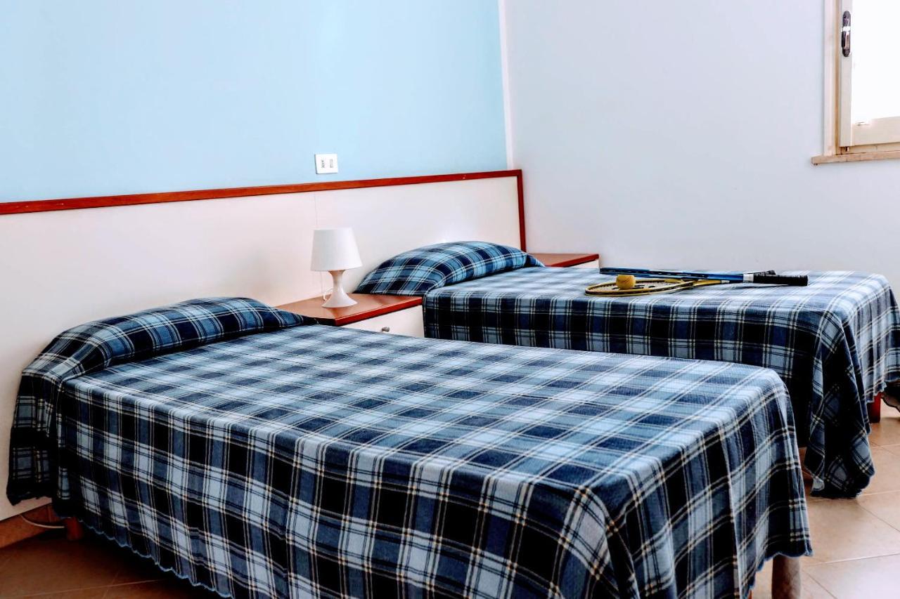 Camping Villaggio Santa Maria Di Leuca กาเยียโน เดล คาโป ภายนอก รูปภาพ